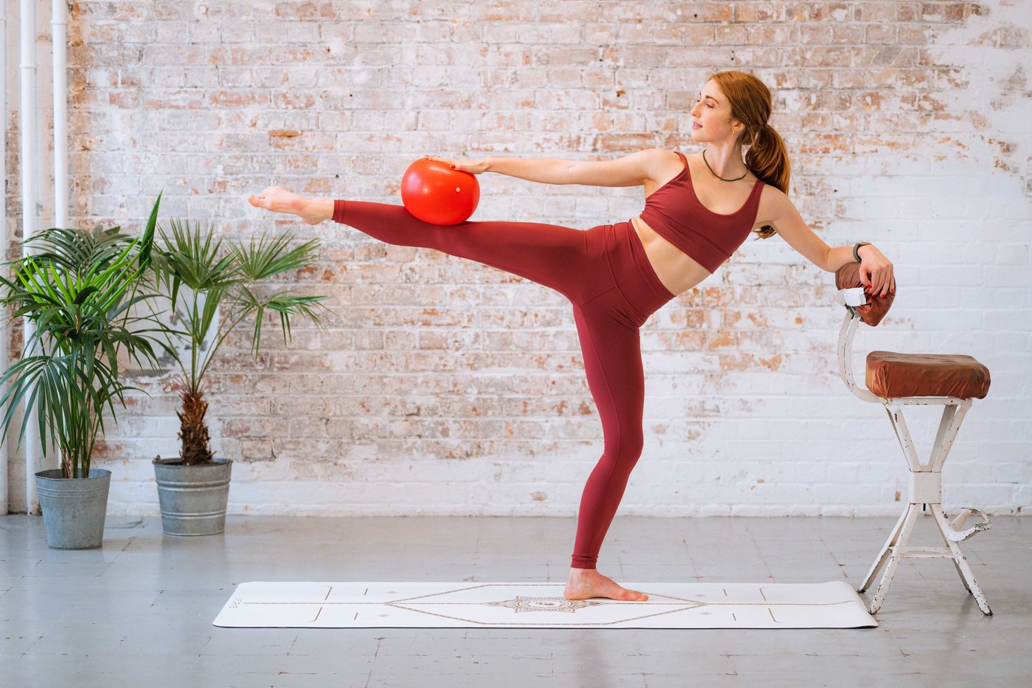 Barre workout demonstrated by Bridget Coulthurst